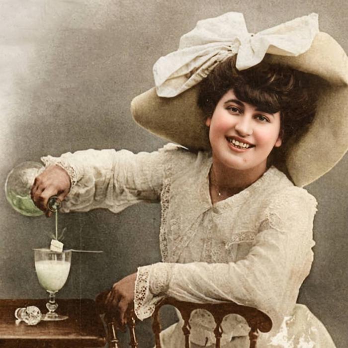 Absinth Besteck: Absinthlöffel und Zucker
